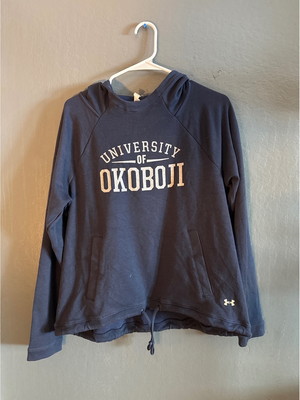 Under Armour University of Okoboji Navy ColdGear Hoodie Sweatshirt Size Small